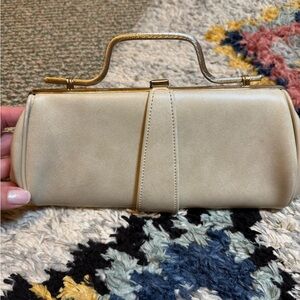 Vintage 50’s 60’s Art Deco Cream Handbag Gold Handle Kiss Lock No Brand Retro